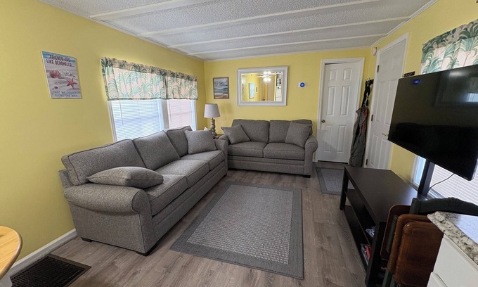 Garden City House | Oceanside Village 2 Bedroom Unit Walk to the Beach