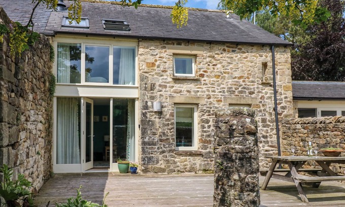 Melling Cottage | OLD CROW TREES BARN, luxury holiday cottage in Melling