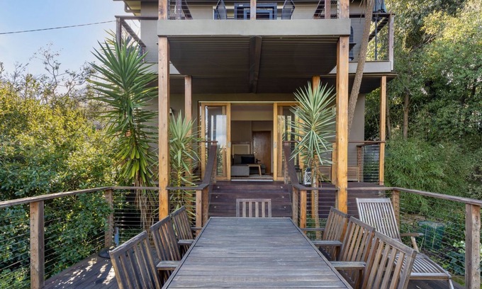 Shoreham House | Olney House - Private Getaway