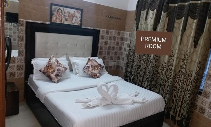 Amritsar House | Om Guest House and PG
