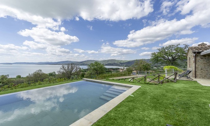 Torricella Other | On a private road, nestled among olive trees and unspoilt landscapes, lies Villa Polvese. In an elev