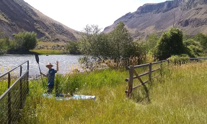 Salmon House | On Salmon River, quiet, private, house, where you can still see the milky way,