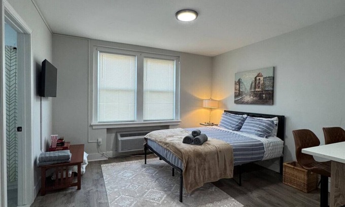 Dwight Apartment | One bedroom apartment in United States of America, New Haven