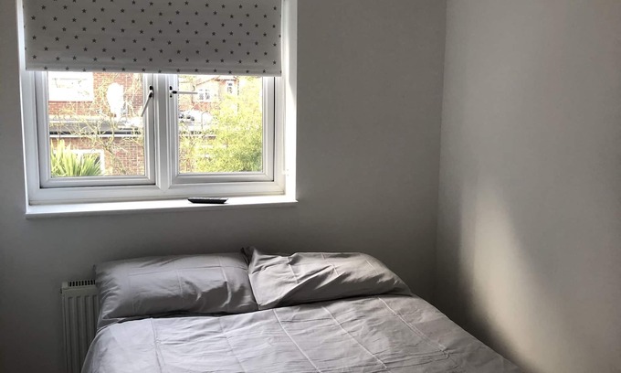 North Greenford Apartment | One Bedroom Flat