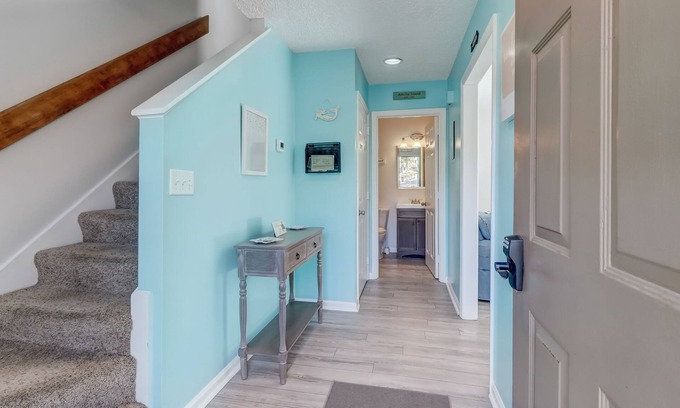 Fernandina Beach Condo | ONE BLOCK from the beach! Weekly and monthly discounts offered.