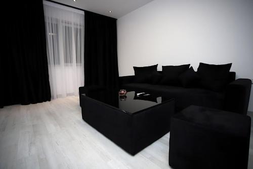 Sector 4 Apartment | Onix Rin Grand Apartment