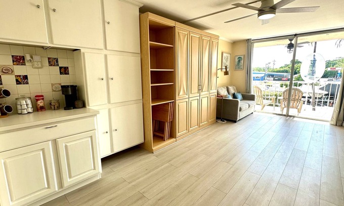 Islamorada Condo | Open Concept Studio Apartment in Islamorada