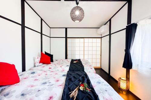 Nishinari House | OPEN SALE-Full renovation-stations 4 min-USJ& Namba nearby