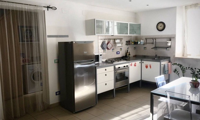 Pescara Apartment | Open space in the center a few steps from the sea