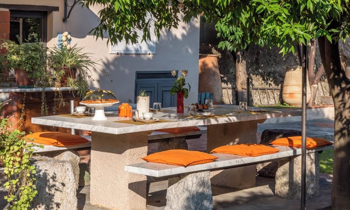 Pietrasanta Bed & Breakfast | Orangerie Pietrasanta