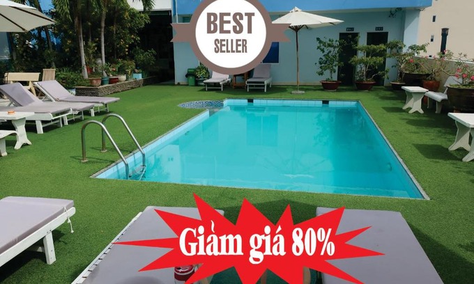 Tran Phu Beach Hotel | Oriental Nha Trang Hotel - Đối diện bãi biển