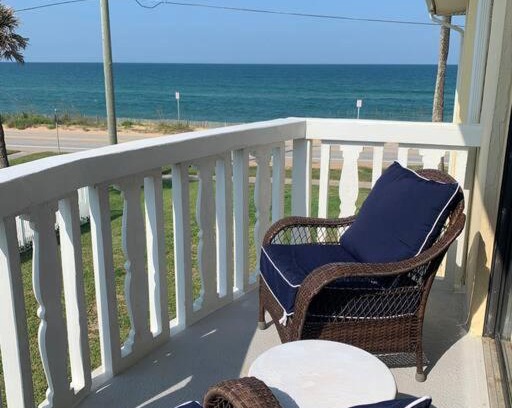 Ormond-by-the-Sea Apartment | Ormond Beach, fun & loving sun!