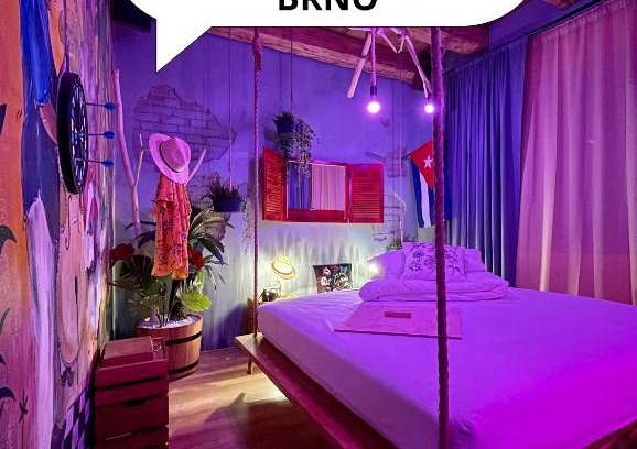 Brno House | OROOM Havana - Role Play For Couples in BRNO