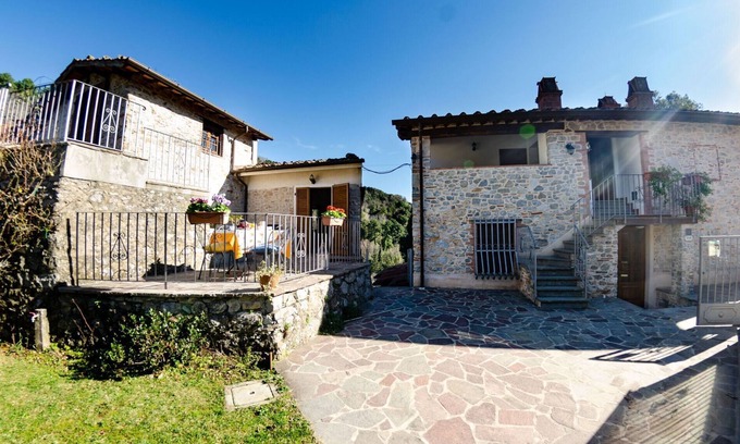 Castello Villa | Orto Degli Olivi - Leda