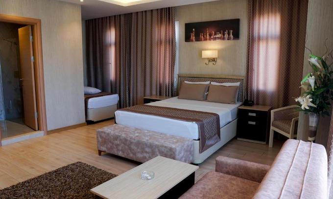 Akdeniz Hotel | Othello Hotel