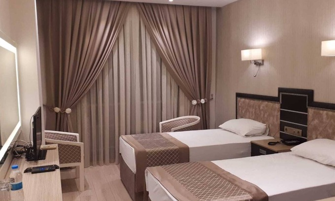 Akdeniz Hotel | Othello Hotel