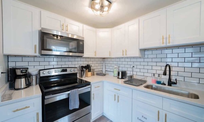 East Ocean View Apartment | OV Mosaic - Golden Suite