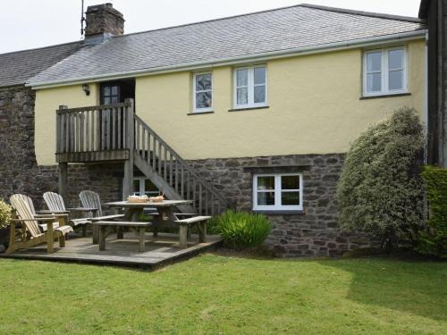 Hele House | Owls Roost