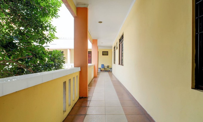 Bekasi Hotel | OYO 94632 Griya Cewang Syariah
