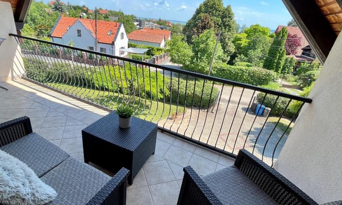 Alsóörs Apartment | Pacek Kecó