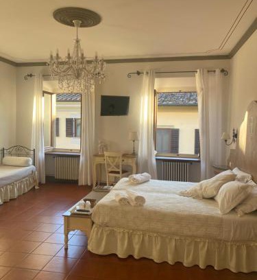 Montevarchi Bed & Breakfast | Palazzo Mari suite & rooms b&b