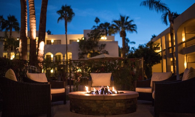Downtown Palm Springs Hotel | Palm Mountain Resort and Spa