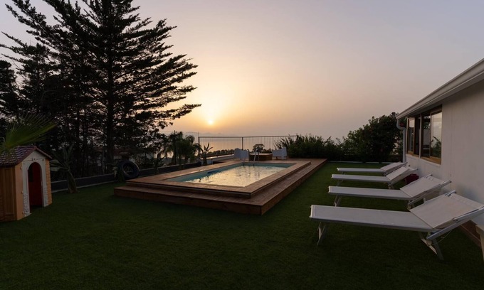 Balestrate Villa | Panorama of the Gulf of Castellammare