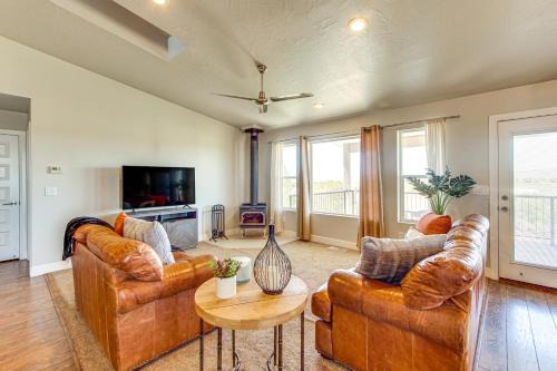 Cedar City House | Panoramic Views Spacious Home in Cedar City!