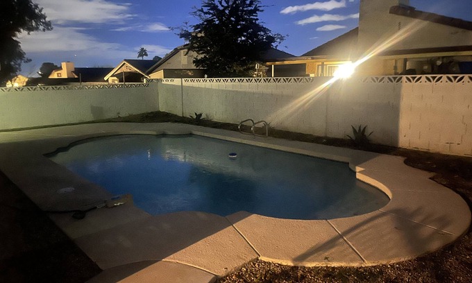 Summerlin House | Paradise 3-bedroom, 2bath w/pool