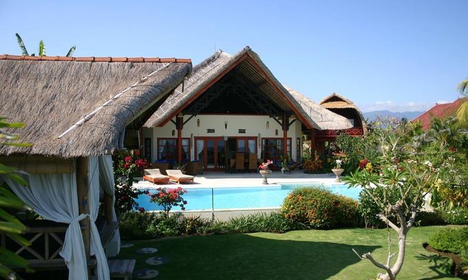 Dencarik Villa | PARADISE ON EARTH ! Villa anaïs is waiting you for wonderful holiday