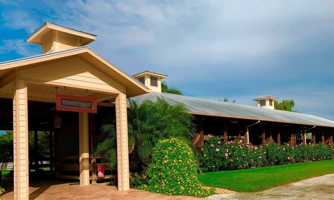 Fort Myers River District House | Paradise Ranch Bunkhouse · Horse Ranch Adventures