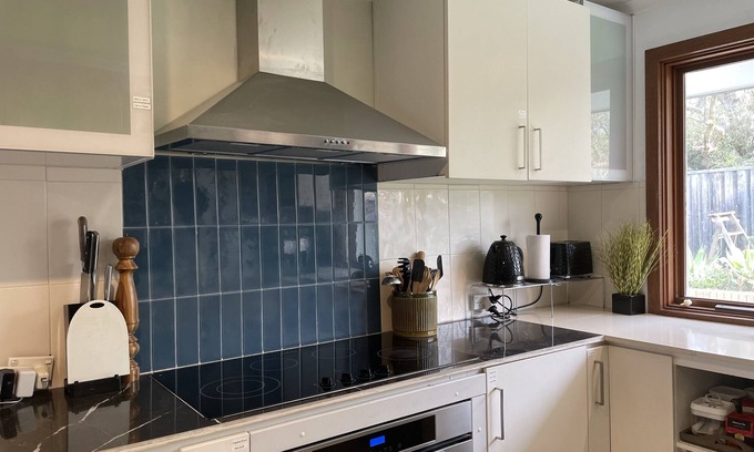 Moss Vale House | ‘Paradiso’ Home sleeps 8 guests