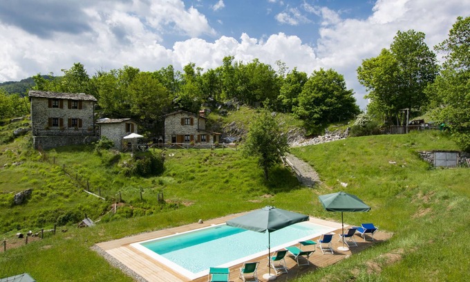 Fabbriche di Vallico House | Paradiso I by Interhome