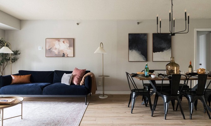 Crystal City Apartment | Paramount Sleeps 8 Near Metro