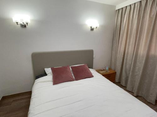 La Villette House | Paris chambre luxe -opéra 15mins-chambre avec salle de bain commune
