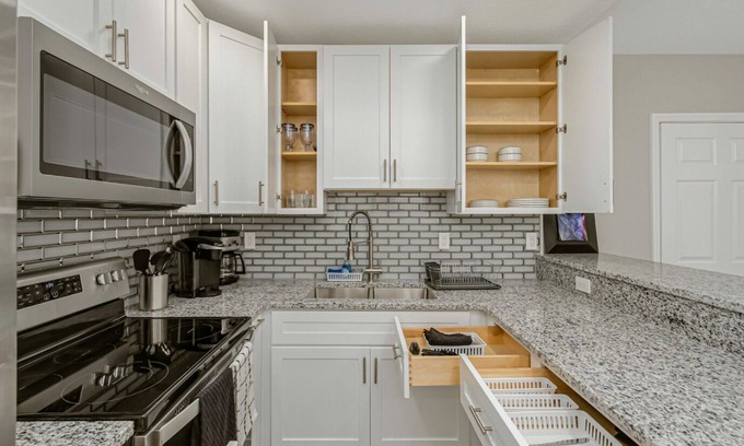 Titusville Apartment | Park Bliss Unit 4. Private Suiten