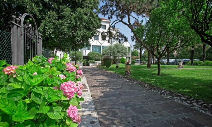 Mestre Hotel | Park Hotel Ai Pini & Restaurant Ai Pini