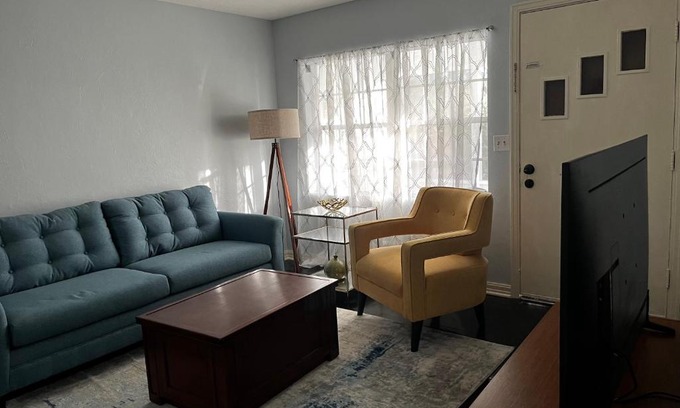 Dixieland Apartment | Park View East