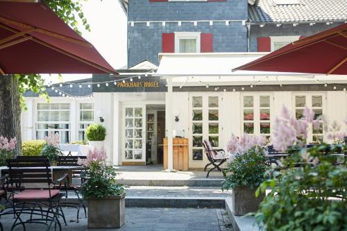 Bredeney Hotel | Parkhaus Hügel