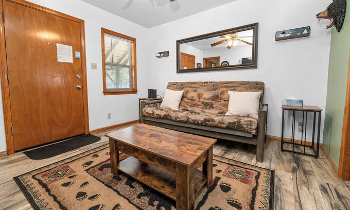 Inland Empire Cottage | Parkside Cottage - Newly remodeled cabin walking distance to the lake and Village! Arcade Table!