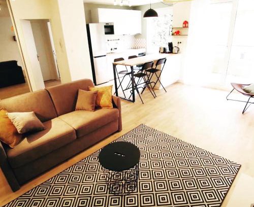 Part Dieu - Bir Hakeim Apartment | Part-Dieu : splendide 2 pièces calme sur verdure