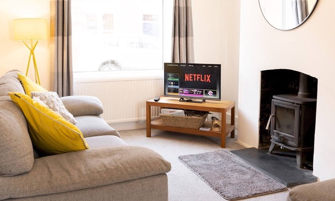Hoole House | Pass the Keys | Central Hoole location Lovely 2 bed terrace home