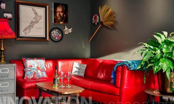 Roath House | Pass the Keys Lovely 1 Bed Apartment with Parking close to City