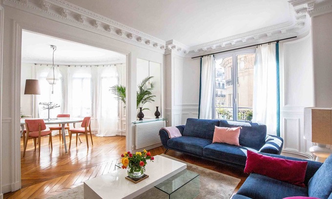 Saint-Lambert Apartment | Pastel Pinks in Paris, by Veeve