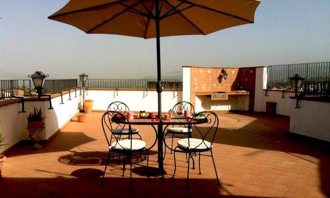 Paterno Apartment | Paterno: Sicily-Attic in front of the Norman castle of Paternò