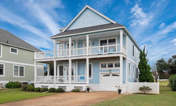 Corolla House | Peace of Paradise: Private Pool, Hot Tub and Great Currituck Club amenities!