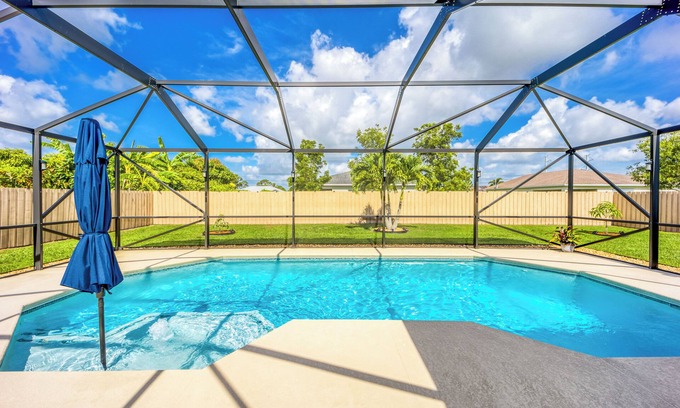 Port Saint Lucie House | Peaceful 3BD & 2BA with Salt Water Heated Pool, 35 min.'s from Jensen Beach!