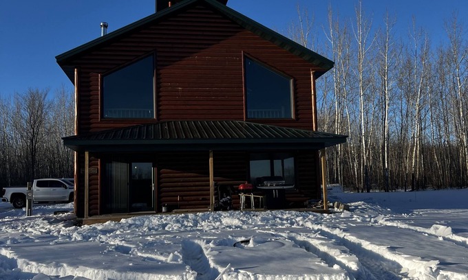 Northome Cabin | Peaceful secluded cabin w/firepit and great hiking trails