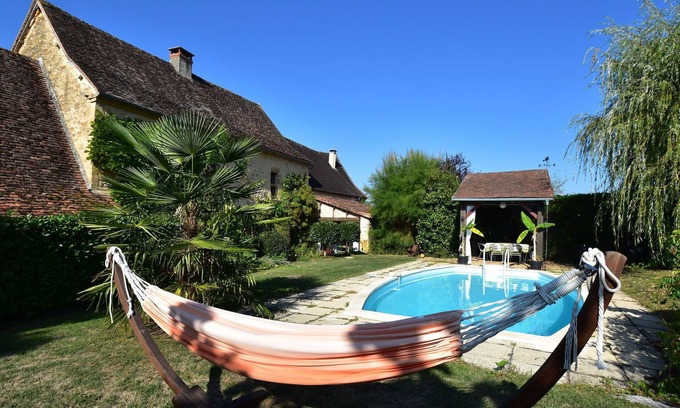 Saint-Jory-las-Bloux House | Peaceful Villa in Saint-Jory