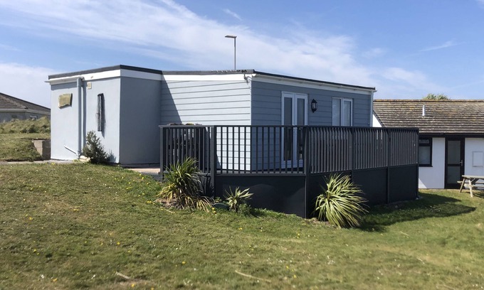 Hayle Apartment | Pendarves offers fresh, modern beachside living in an elevated position with views towards St. Ives